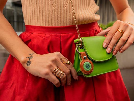 Moto Tag: Motorola’s First Android Tracker Resembles the AirTag