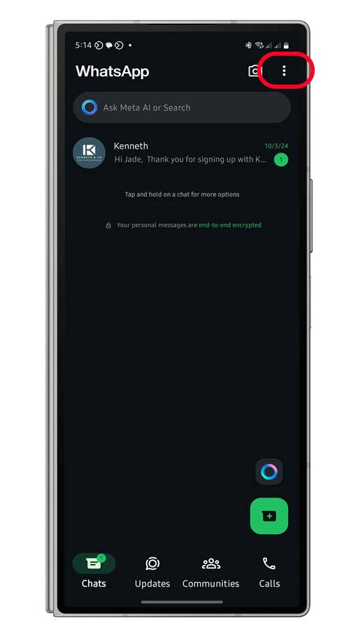 WhatsApp interface showing a chat and options for search and settings.