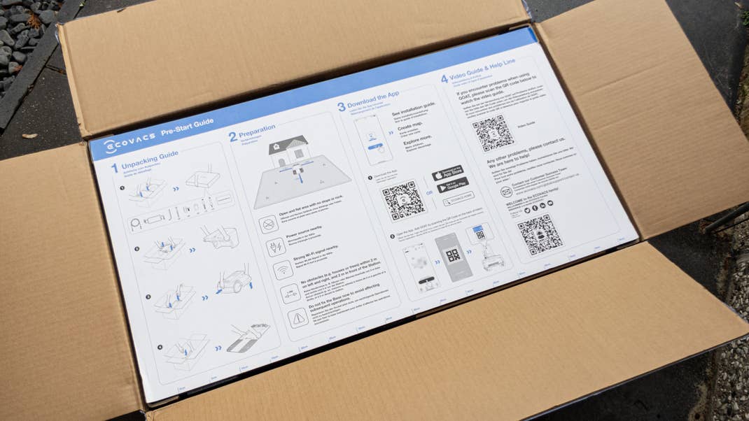 The first thing you see when unpacking the Ecovacs Goat G1 is this huge manual printed on cardboard. Ecovacs Goat G1 robotic mower