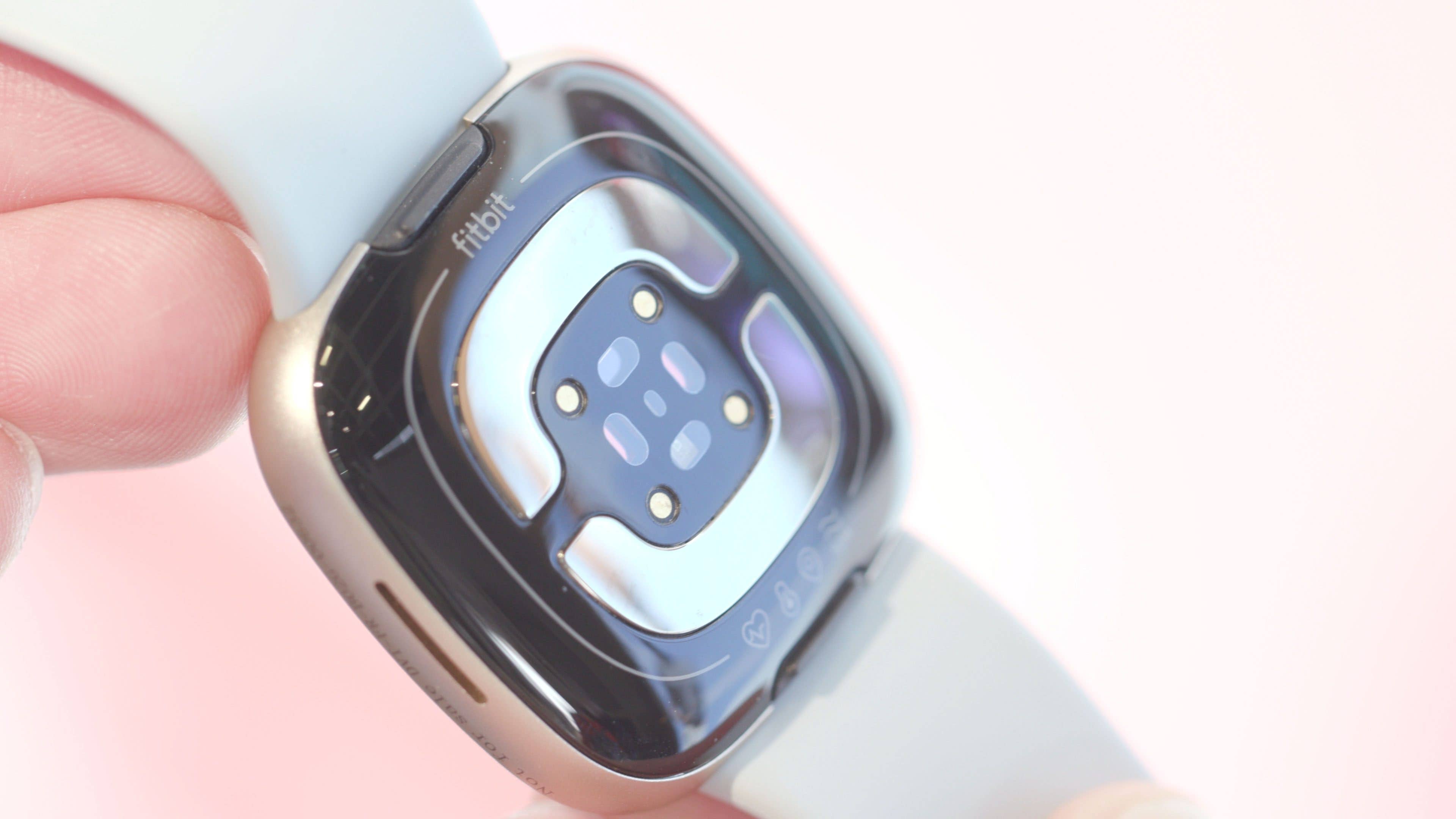 The Fitbit Sense 2 again offers numerous tracking functions Fitbit Sense 2 review