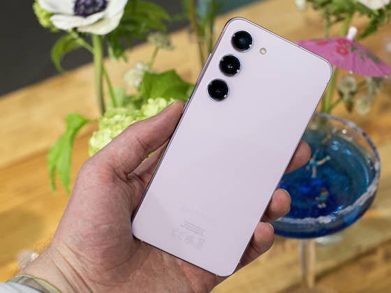 Samsung’s Galaxy S24 to Launch with a Pixel 8-Like AI Photo Editor