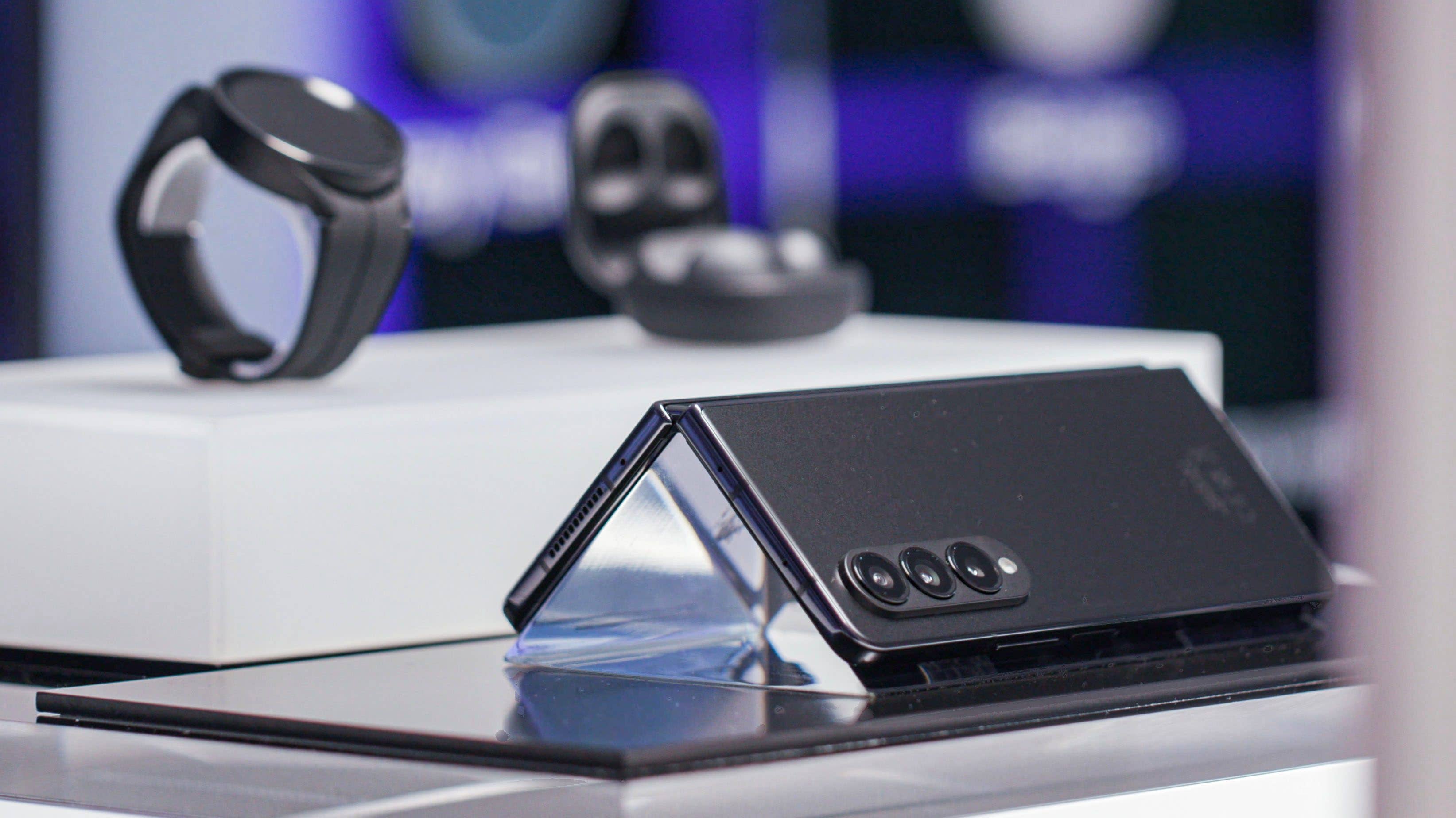 Samsung Galaxy Z Fold 4