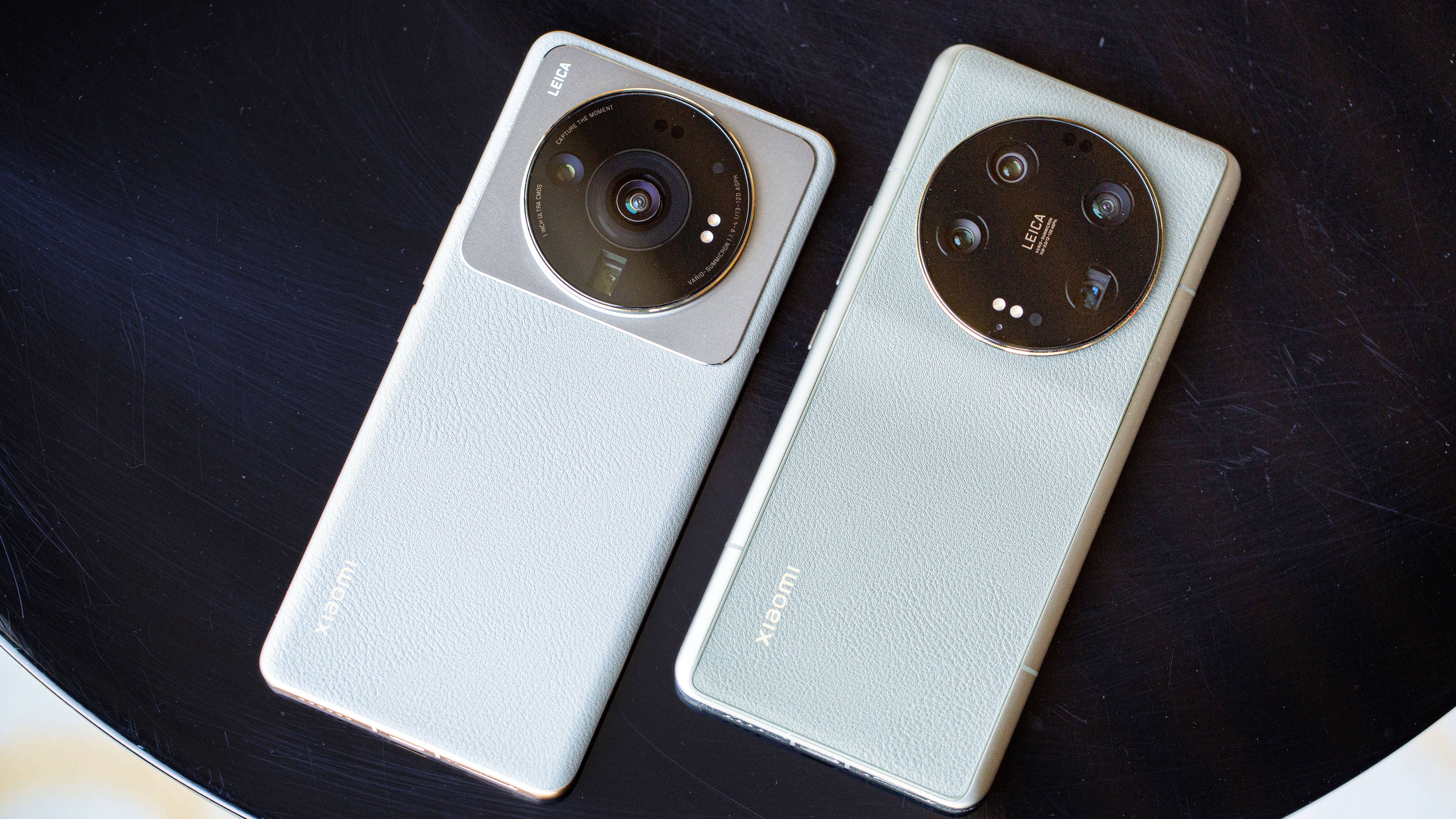 Xiaomi 12S Ultra (left) next to the new Xiaomi 13 Ultra (right)