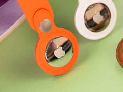 Apple AirTag in loop cases