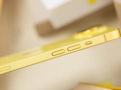 Apple iPhone 14 in yellow