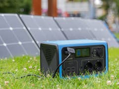 Solar panels and power stations continue to gain popularity in 2023.