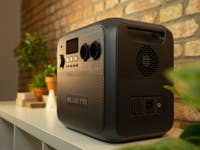Bluetti AC180 portable power station