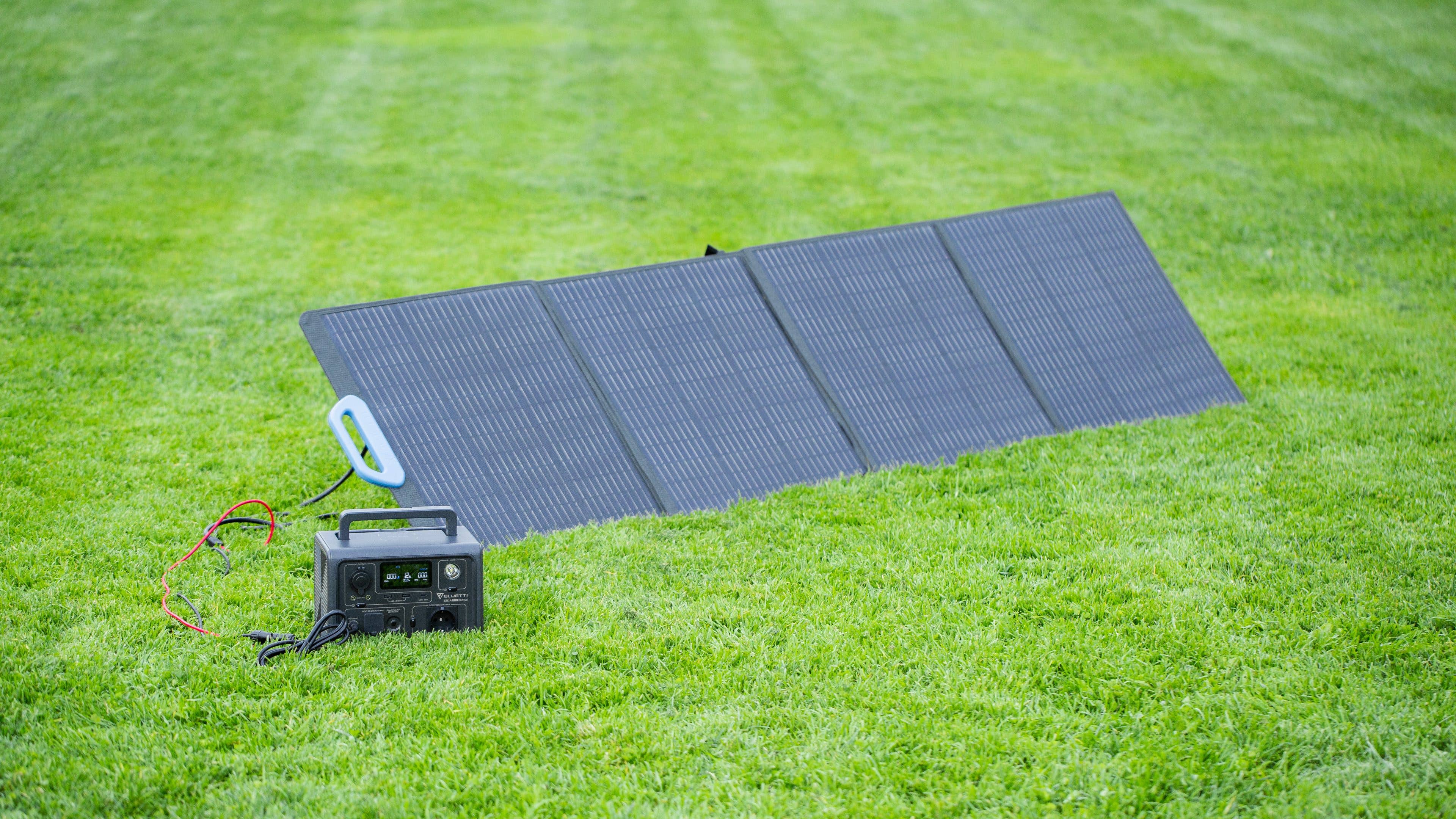 Bluetti EB3A portable power station