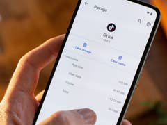 Clear cache screenshots from Android
