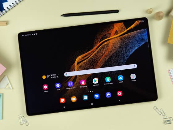 Grab the Galaxy Tab S8 now at nearly record low price with a 20% discount!