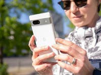 Google Pixel 7a review images