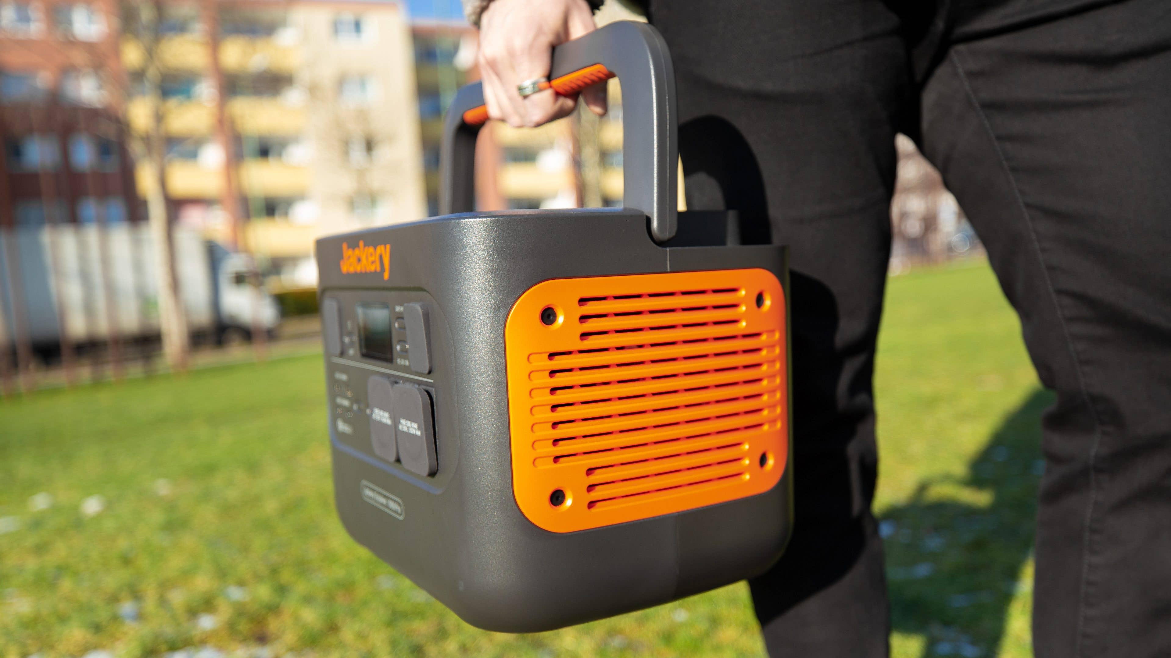 欠陥商品Jacjery Explorer 1000 pro 欠陥商品Jacjery Explorer 1000