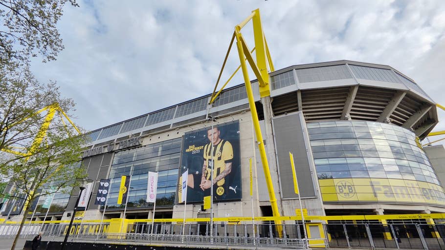 Poco F5 Pro review picture for NextPit.com