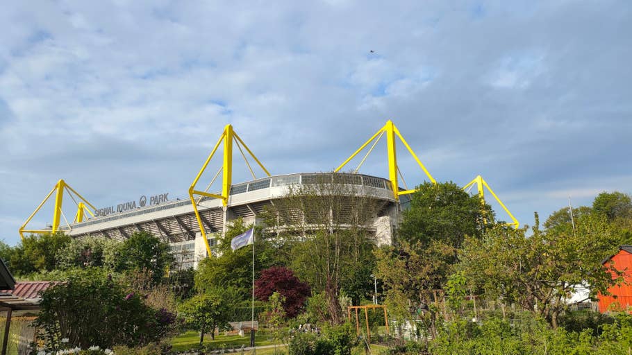 Poco F5 Pro review picture for NextPit.com