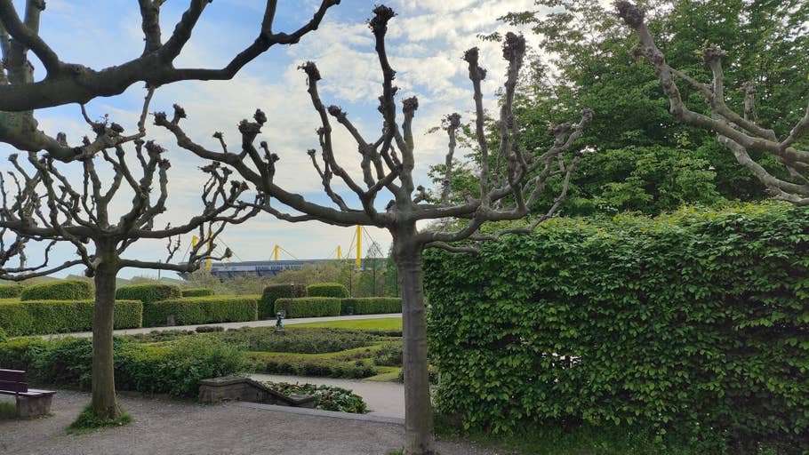 Poco F5 Pro review picture for NextPit.com