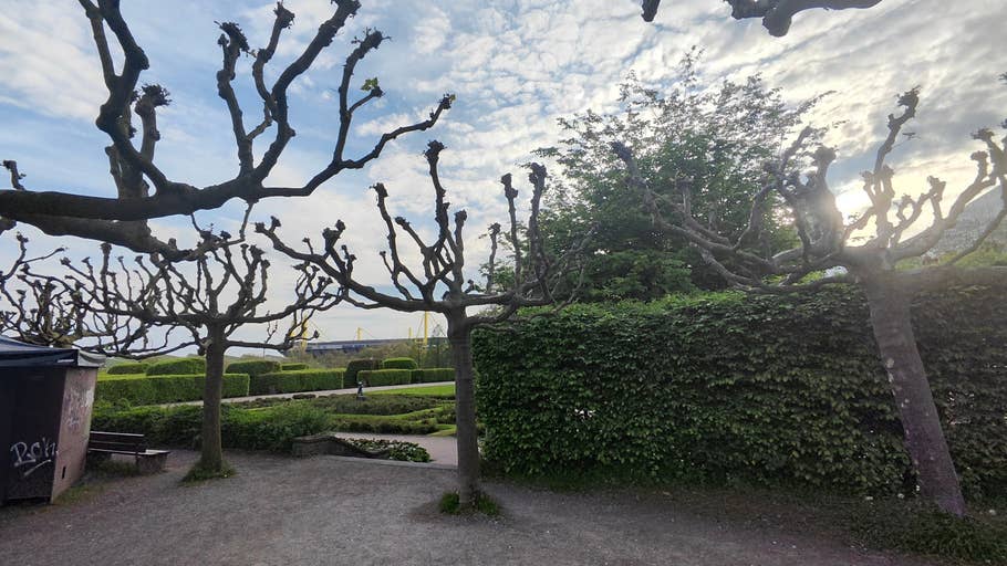 Poco F5 Pro review picture for NextPit.com