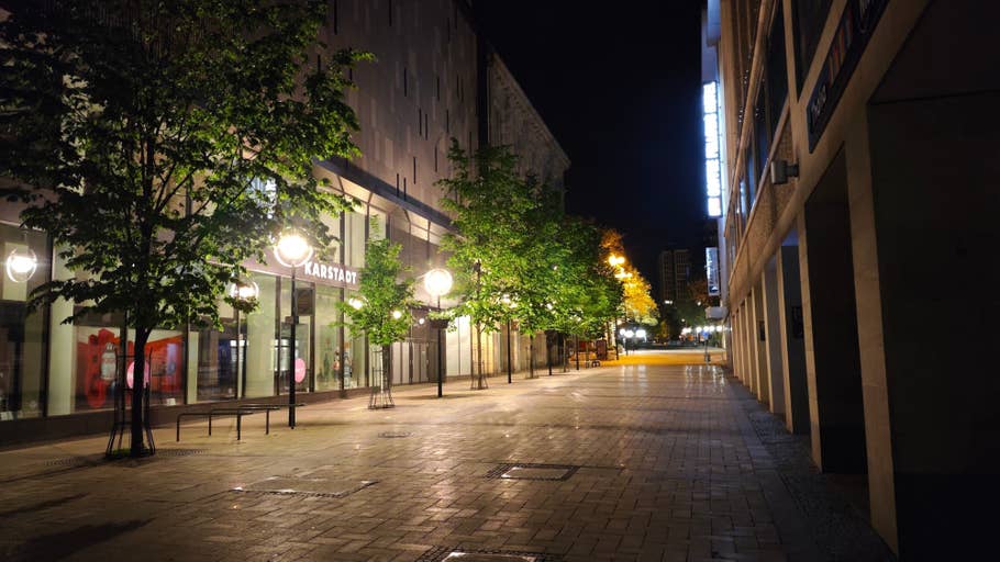 Poco F5 Pro review picture for NextPit.com