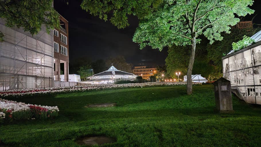 Poco F5 Pro review picture for NextPit.com