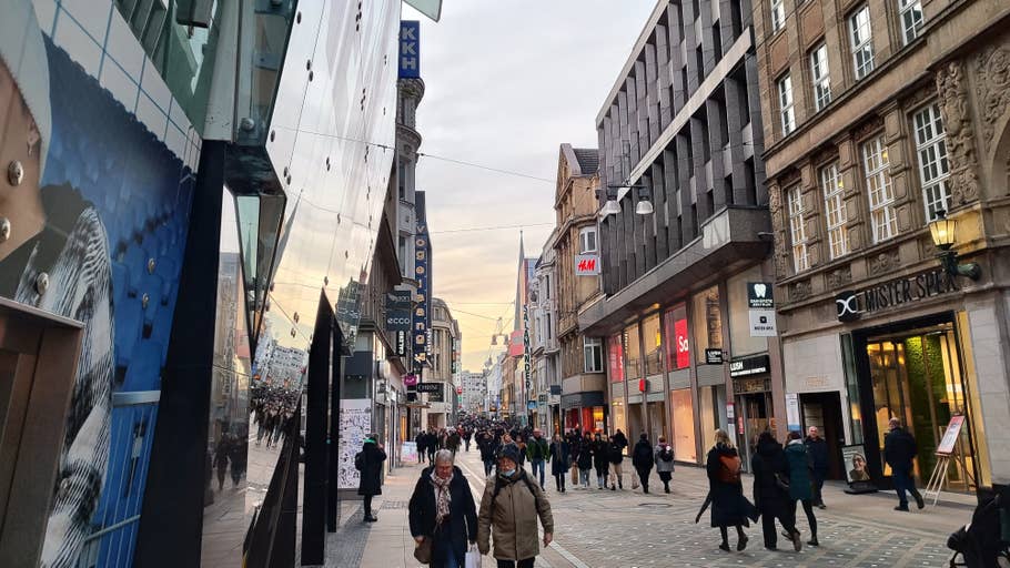 Poco X5 Pro 5G sample photo