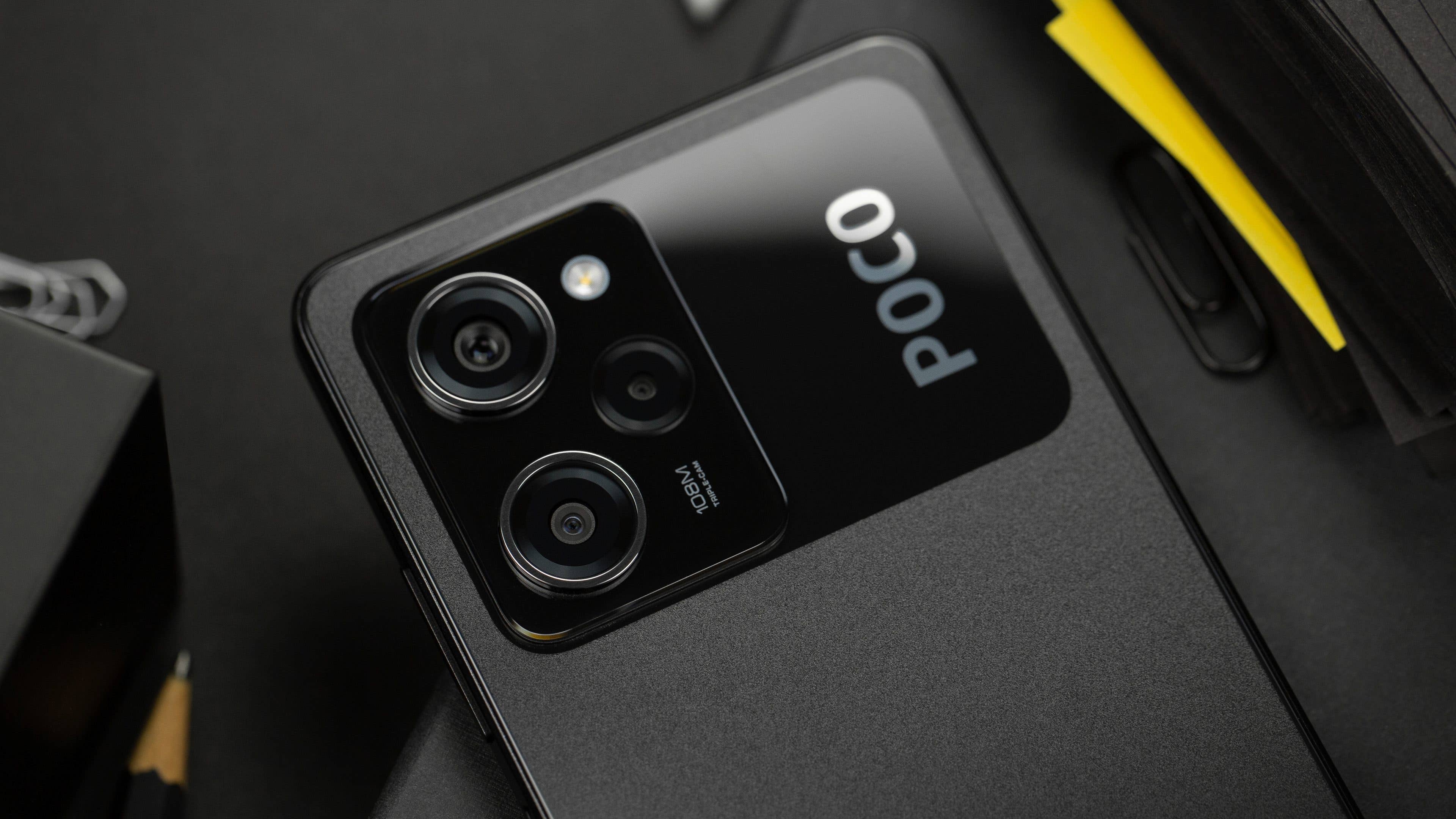 The camera setup is reminiscent of its predecessor, the Poco X4 Pro. Poco X5 Pro camera configuration