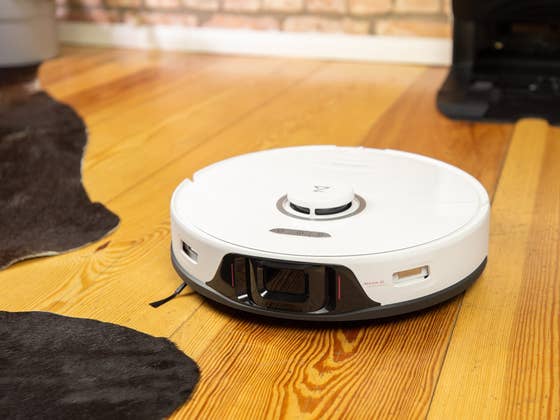 Roborock’s Self-cleaning S8 Pro Ultra Robot Cleaner is $650 Off Today