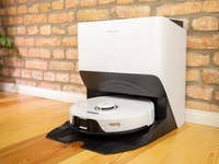 The Roborock S8 Pro Ultra is still one of the best robotic vacuum cleaners with mopping function even a year after its release.