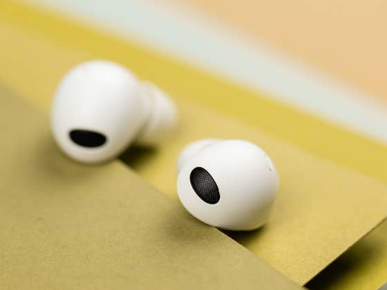 Samsung’s Galaxy Buds 2 Pro are So Popular They’re Back at 33% Off