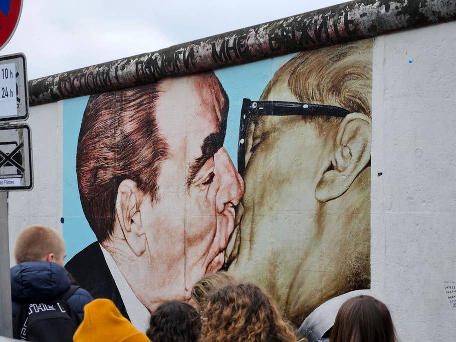 Samsung Galaxy S23 Plus camera review samples