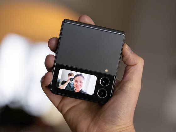 Samsung may finally upgrade the Galaxy Z Flip 5’s display