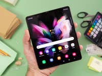 Samsung Galaxy Z Fold 3 display open
