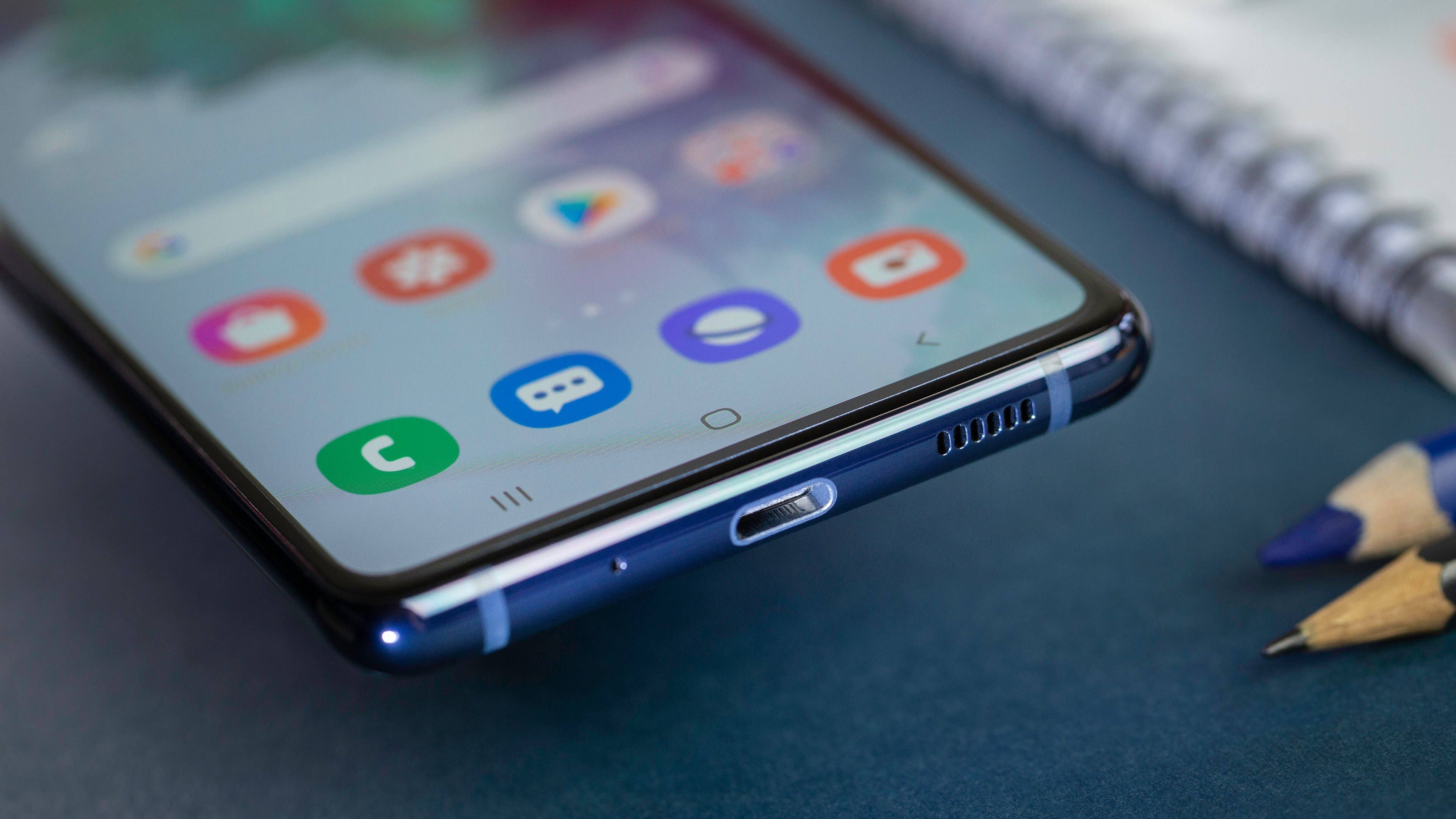 NextPit Samsung S20 FE 5G usb