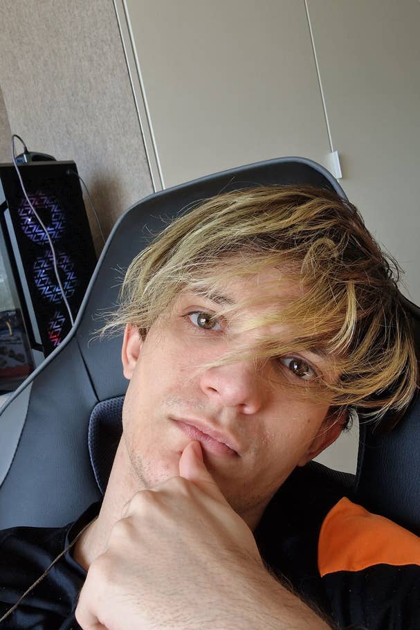 Samsung Galaxy S22 Review images