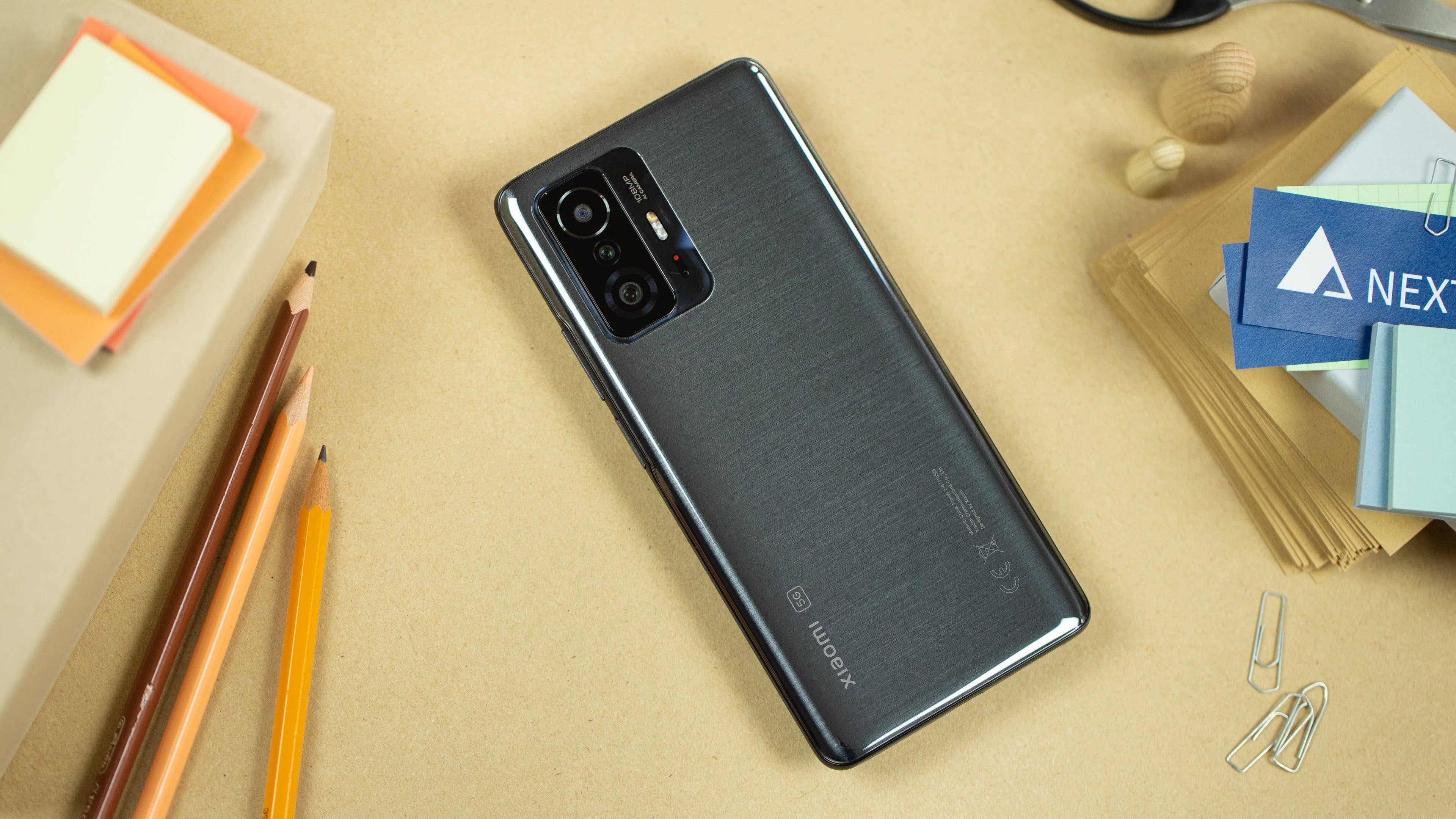 NextPit Xiaomi 11T Pro back