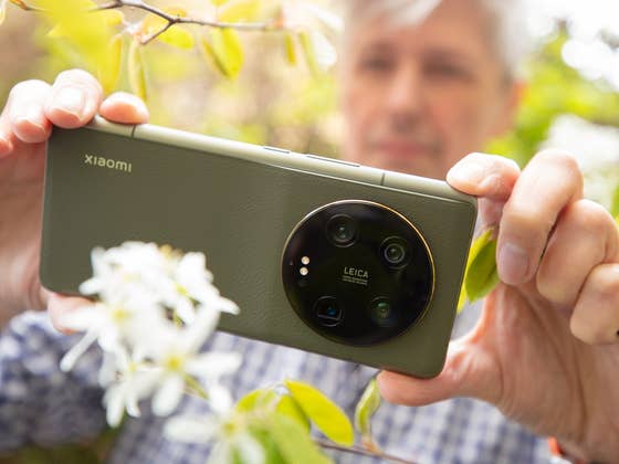 Xiaomi 13 Ultra Review: What Can It Not Do?