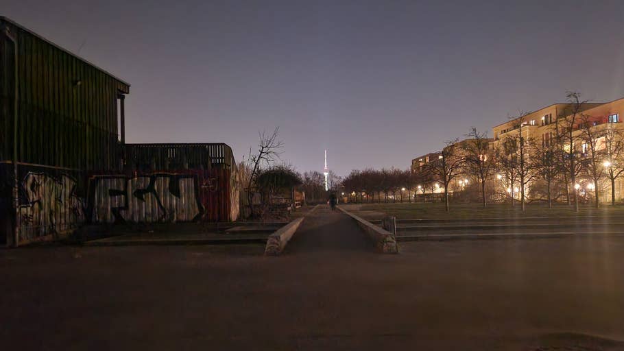 Samsung Galaxy S22 Review images