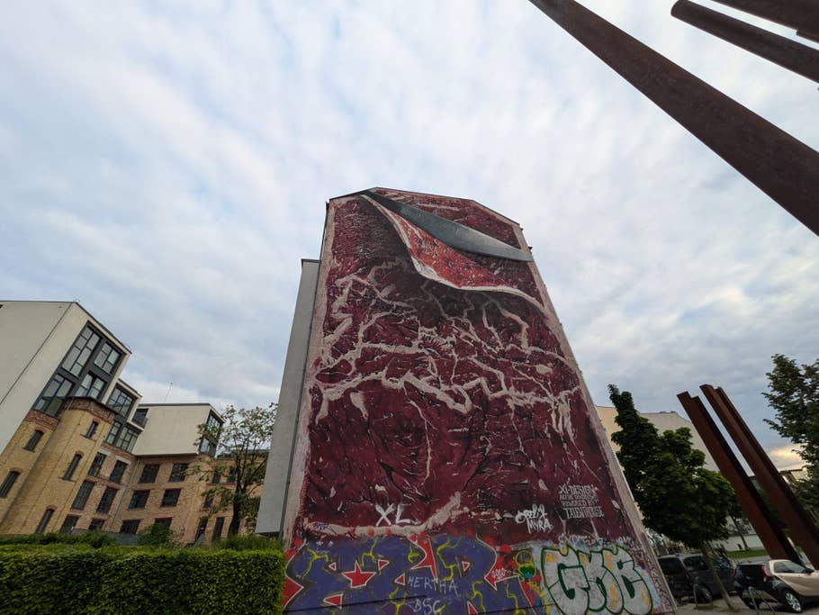 Google Pixel 8a: Ultra-wide-angle camera (0.5x)