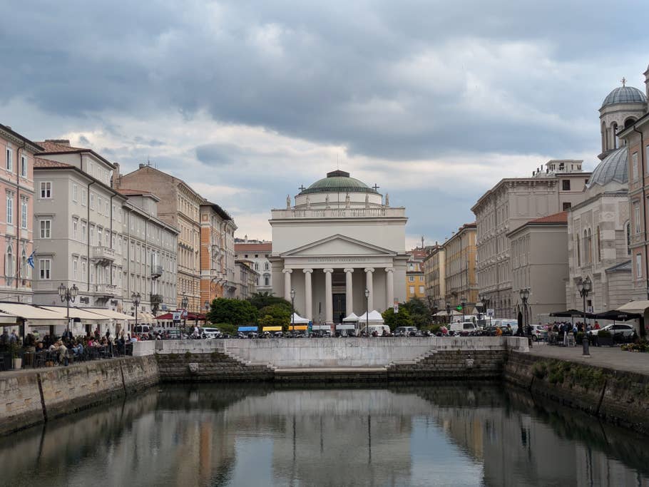 Google Pixel 8a: Main camera (2x digital zoom)