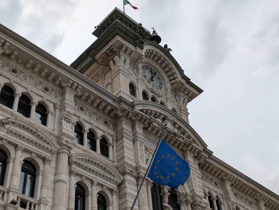 Google Pixel 8a: Main camera (2x digital zoom)