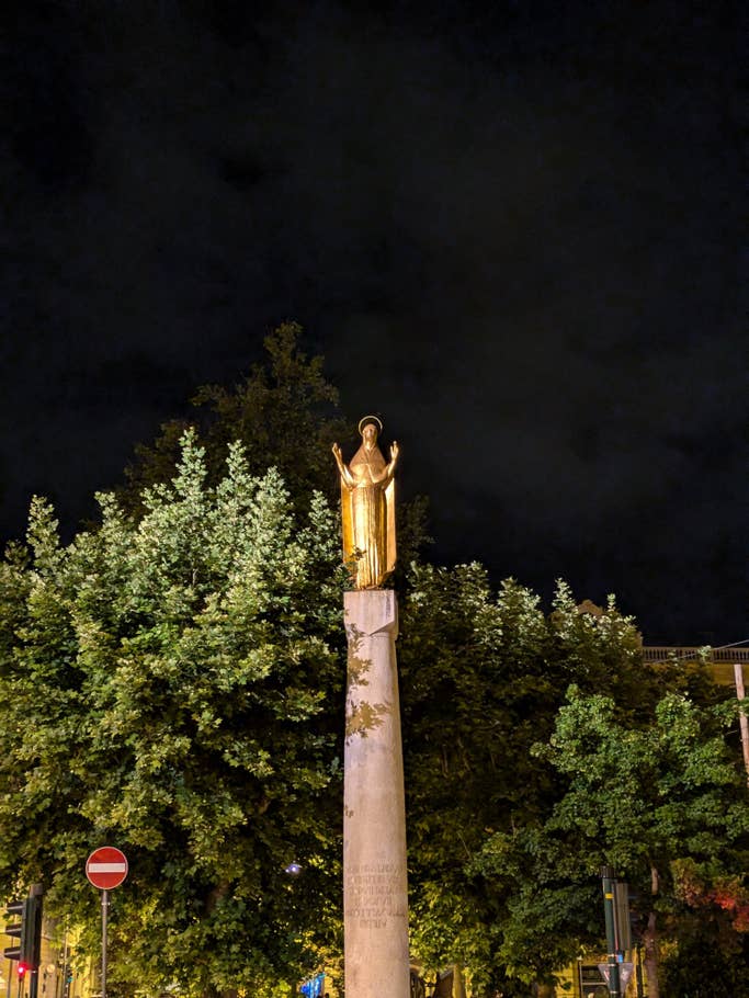 Google Pixel 8a: Main camera (2x digital zoom)