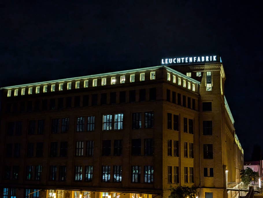 Google Pixel 9 Pro: Main camera (2x digital zoom)