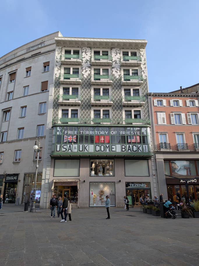 Google Pixel 9a: Main camera