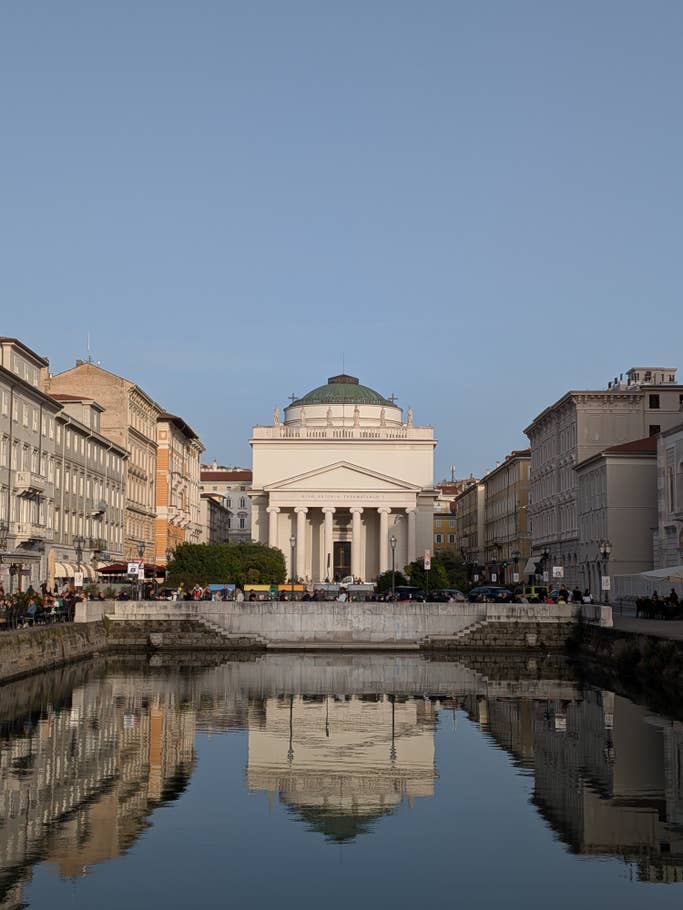 Google Pixel 9a: Main camera (2x digital zoom)