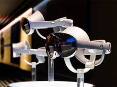Samsung XR Project Moohan display at MWC 2025 featuring futuristic smart glasses.