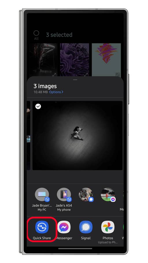 A smartphone screen showing three selected images and a Quick Share option highlighted.