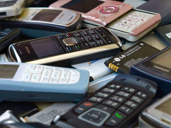 Retro phones: Why buying a dumbphone or an old phone is smart