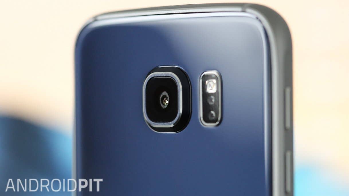 Samsung Galaxy S6 rear camera