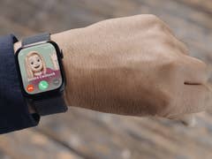 Apple Watch Series 9 features a new S9 chipset with on-device AI functions.