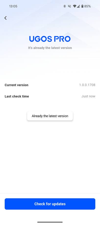 Screenshots from the Ugreen NAS mobile app