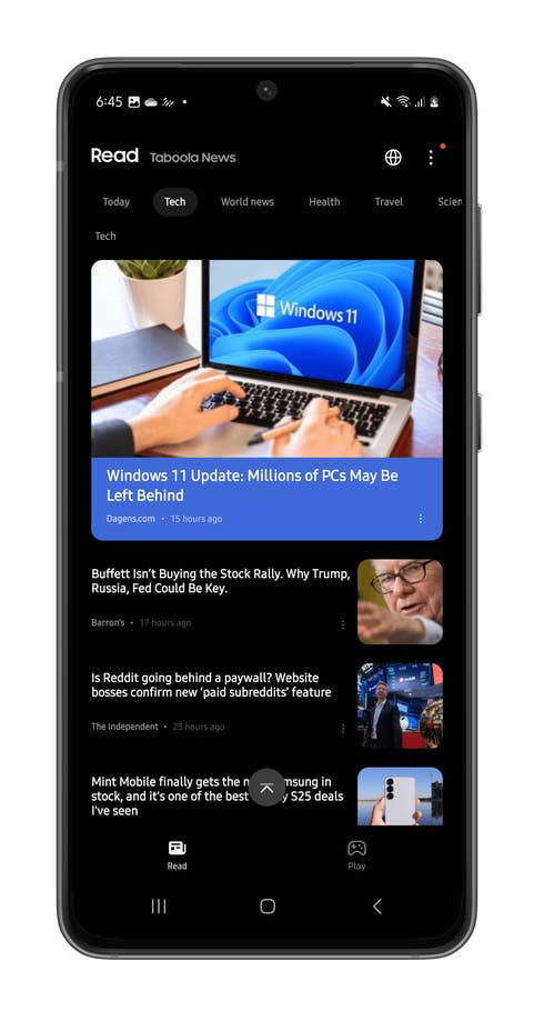 Samsung phone displaying a news app with tech articles, including Windows 11 update.