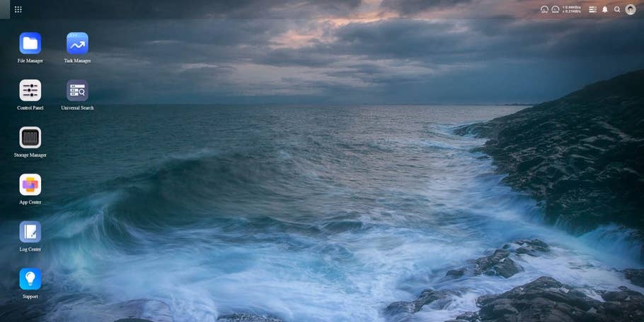 UGOS Pro home screen